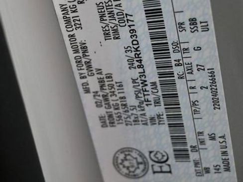 Used 2024 Ford F150 XLT image 27