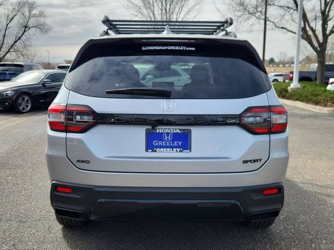 New 2026 Honda Pilot Sport image 4