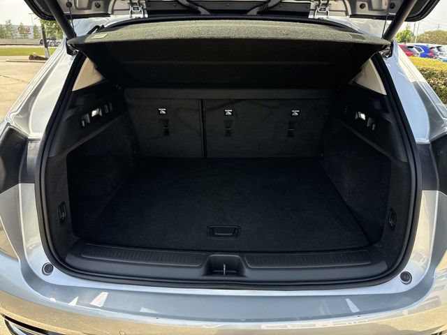 Used 2023 Buick Envision Essence w/ Sport Touring Package AWD/4WD image 13