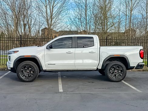 Used 2025 GMC Canyon Elevation AWD/4WD image 8