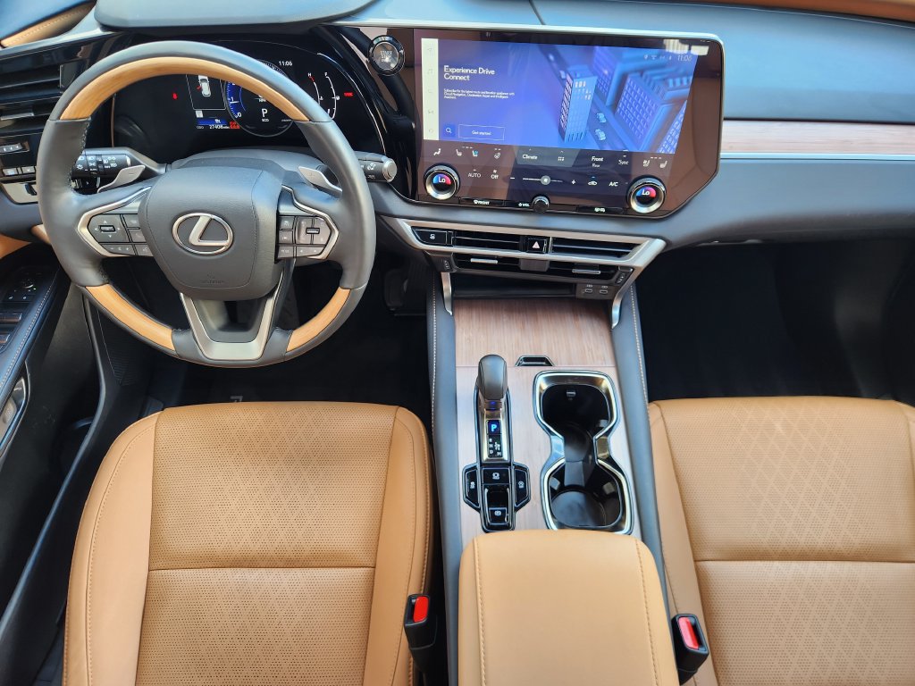 Certified 2024 Lexus RX 350 Premium Plus w/ Cold Area Package FWD image 26