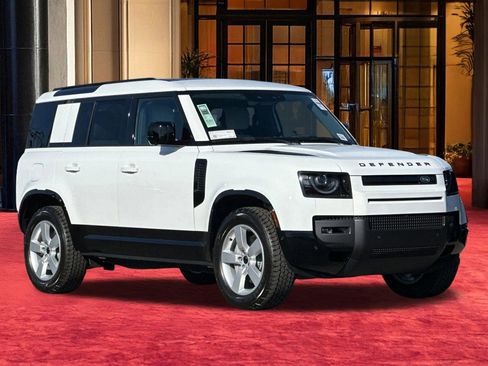 New 2026 Land Rover Defender 110 X-Dynamic SE image 6