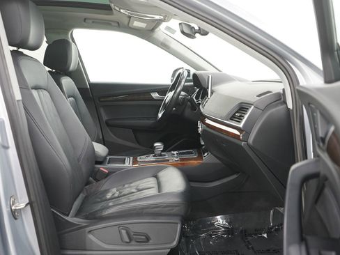 Used 2018 Audi Q5 2.0T Premium Plus w/ Premium Plus Package AWD/4WD image 11