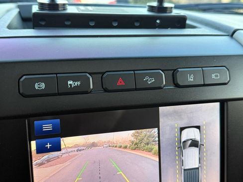 Used 2021 Ford F250 Platinum w/ FX4 Off-Road Package image 24