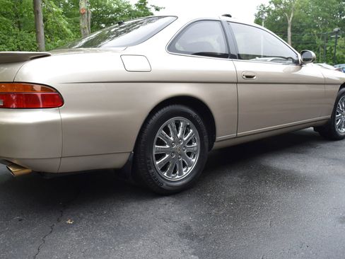 Used 1993 Lexus SC 400 Coupe image 11