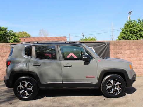 Used 2020 Jeep Renegade Trailhawk w/ Cold Weather Group AWD/4WD image 5