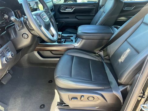 Used 2024 GMC Sierra 1500 SLT w/ SLT Premium Plus Package image 10