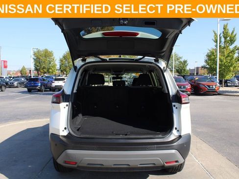 Certified 2023 Nissan Rogue SV image 10