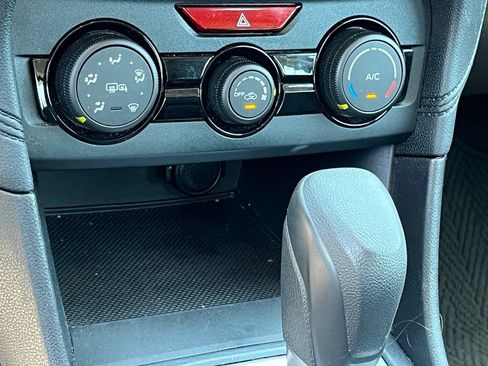Used 2018 Subaru Impreza 2.0i Premium w/ Eyesight & BSD & Rcta AWD/4WD image 26
