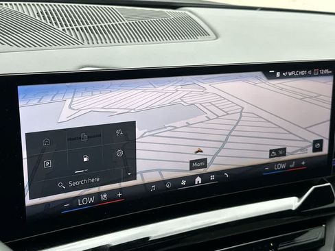 Used 2026 BMW 530i w/ M Sport Package RWD image 18