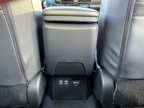 New 2026 Toyota Prius Plug-In Hybrid image 7