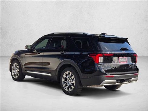 New 2026 Ford Explorer Platinum RWD image 7