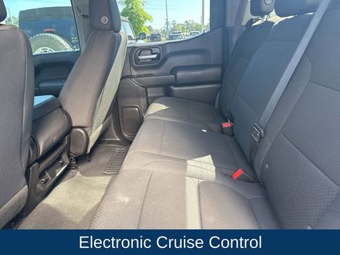 Used 2021 Chevrolet Silverado 1500 Custom image 11