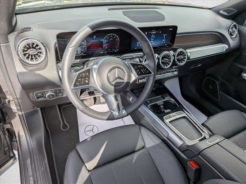 Certified 2026 Mercedes-Benz GLB 250 4MATIC image 10
