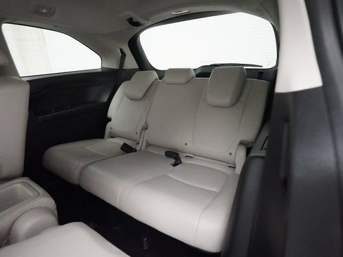Certified 2025 Honda Odyssey EX-L image 17