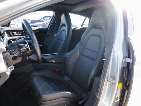 Certified 2022 Porsche Panamera 4 image 5