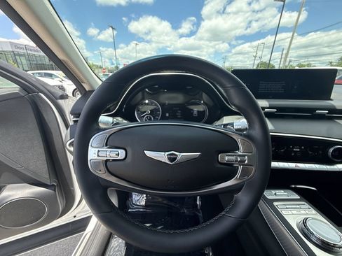 Used 2023 Genesis GV70 2.5T w/ Select Package AWD/4WD image 14