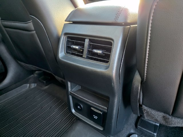 Used 2024 Ford Edge SEL w/ Convenience Package AWD/4WD image 13