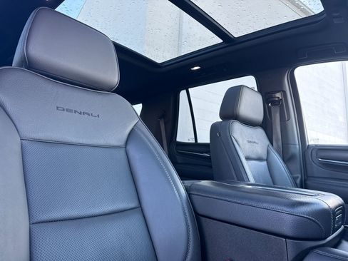 Used 2022 GMC Yukon Denali image 19