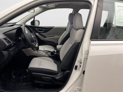 Used 2022 Subaru Forester AWD/4WD image 11