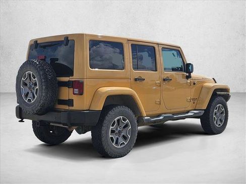 Used 2013 Jeep Wrangler Unlimited Rubicon w/ Connectivity Group AWD/4WD image 5