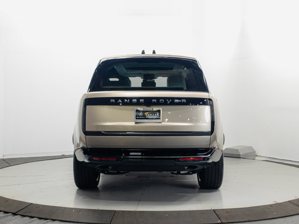 Used 2025 Land Rover Range Rover SE AWD/4WD image 35