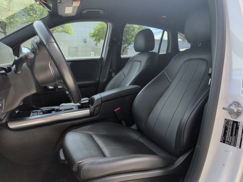 Used 2021 Mercedes-Benz GLA 250 image 15