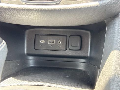 Used 2020 Chevrolet Equinox LT AWD/4WD image 12