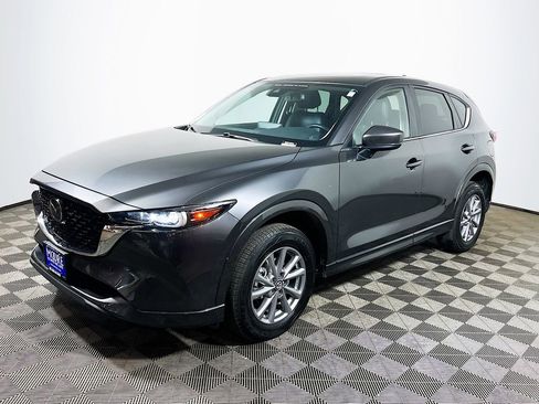 Used 2024 MAZDA CX-5 AWD 2.5 S w/ Preferred Package image 3