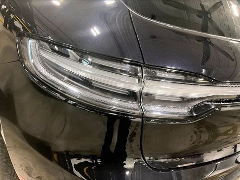 Certified 2023 Porsche Macan GTS AWD/4WD image 31