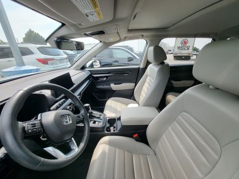 Used 2024 Honda CR-V EX-L image 10
