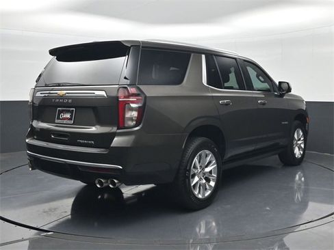 Used 2021 Chevrolet Tahoe Premier w/ Premium Package image 7