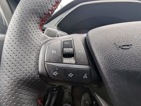 Used 2025 Ford Escape ST-Line Select image 22