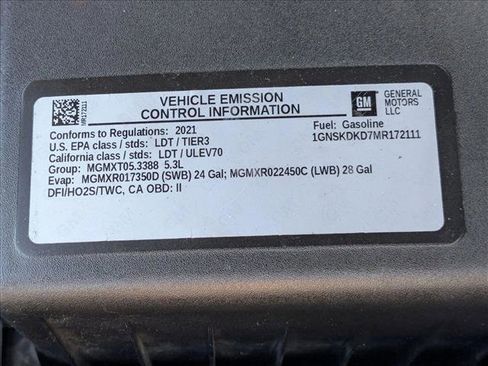 Used 2021 Chevrolet Suburban Z71 w/ Z71 Signature Package image 30