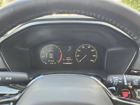 Used 2025 Honda CR-V EX-L image 24
