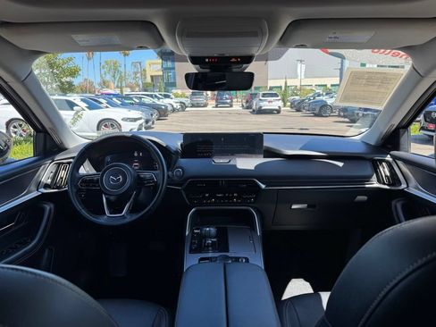 Used 2025 MAZDA CX-70 Plug-In Hybrid w/ Premium Pkg AWD/4WD image 13