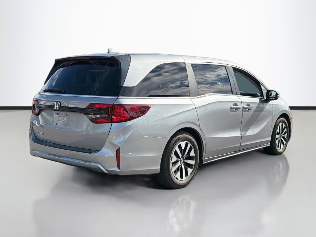 Used 2025 Honda Odyssey EX-L image 5