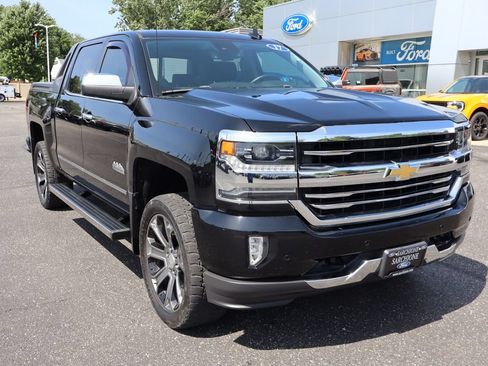 Used 2017 Chevrolet Silverado 1500 High Country w/ High Desert Package AWD/4WD image 2