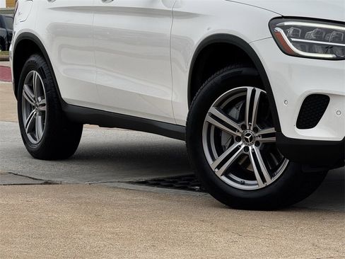 Used 2022 Mercedes-Benz GLC 300 image 11