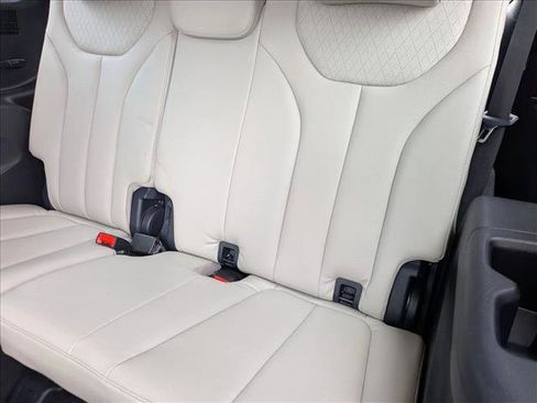 Used 2022 Hyundai Palisade SEL w/ 8P Bench Seat Package FWD image 20