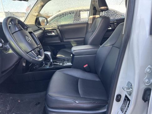 Used 2022 Toyota 4Runner TRD Off-Road Premium image 7