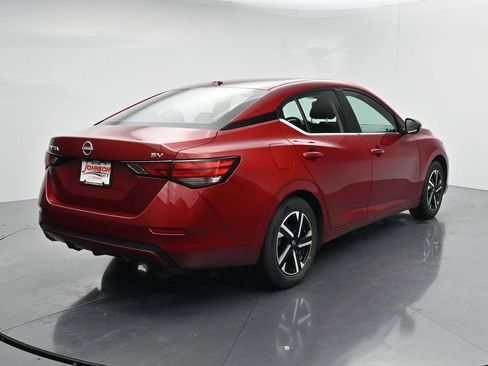 Used 2024 Nissan Sentra SV FWD image 7