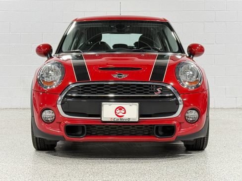 Used 2017 MINI Cooper S FWD image 2
