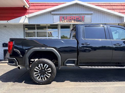 Used 2022 GMC Sierra 2500 AT4 w/ Gooseneck/5TH Wheel Package AWD/4WD image 11