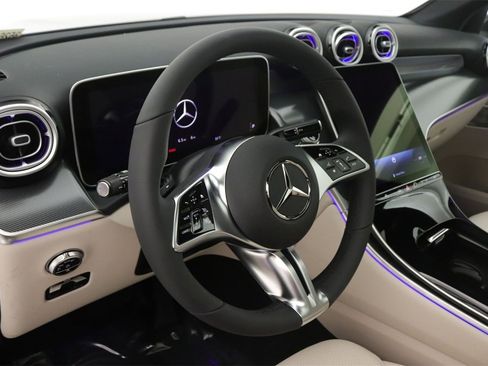 New 2026 Mercedes-Benz GLC 300 image 5