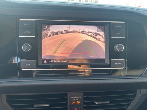 Used 2019 Volkswagen Jetta SE image 23