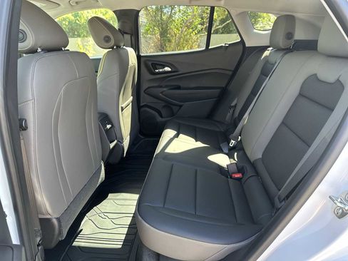 New 2026 Chevrolet Trax ACTIV w/ Sunroof Package FWD image 18