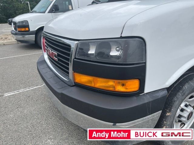 Used 2025 GMC Savana 2500 w/ Driver Convenience Package RWD image 15