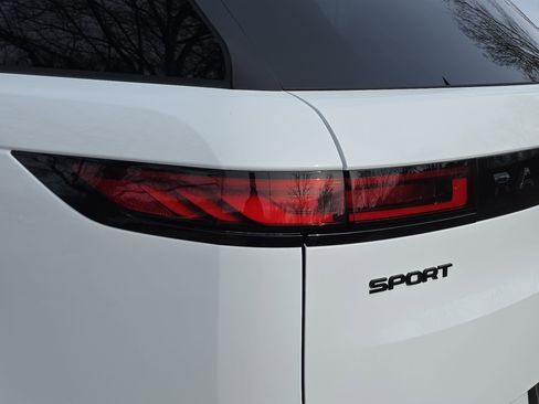 New 2026 Land Rover Range Rover Sport Dynamic SE AWD/4WD image 35