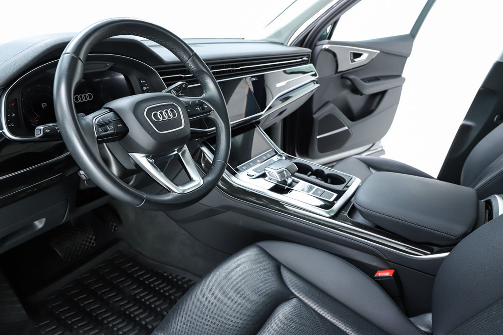 Used 2024 Audi Q7 3.0T Premium Plus w/ Premium Plus Package AWD/4WD image 23